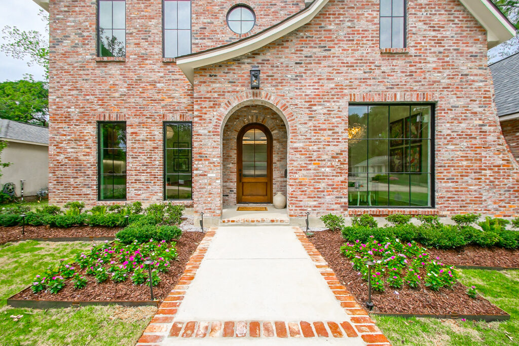 New custom home construction by Nelson Custom Builders, Baton Rouge LA