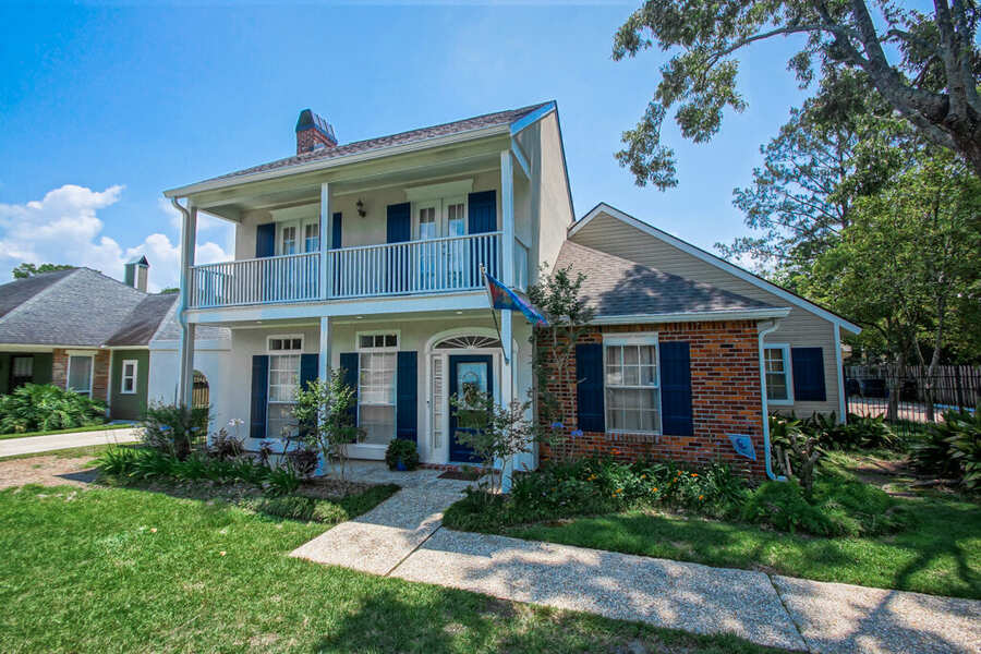Destrehan Drive Renovation